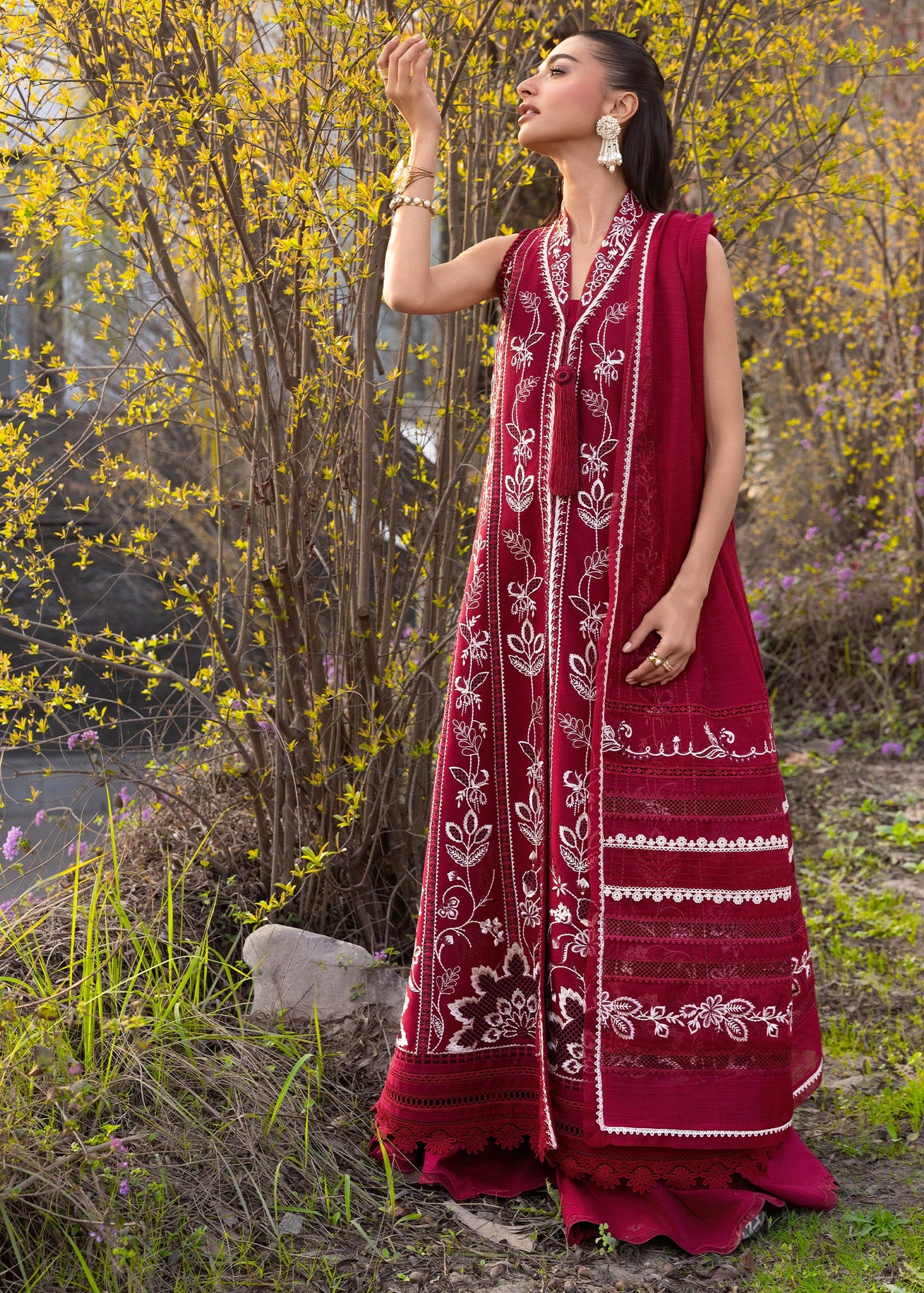 Crimson Flow Lawn'26