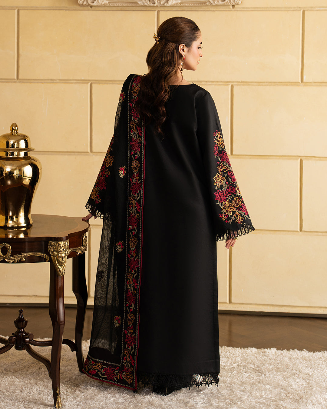 Rang Rasiya Carnation'26