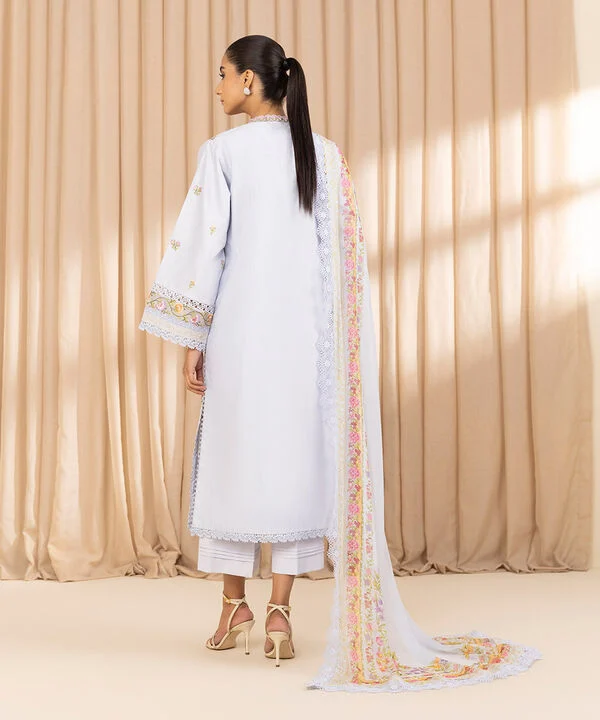 Sapphire Eid Luxury Collection'25