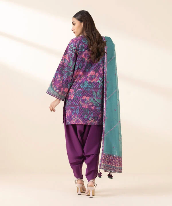 Sapphire Eid Signature Collection'25