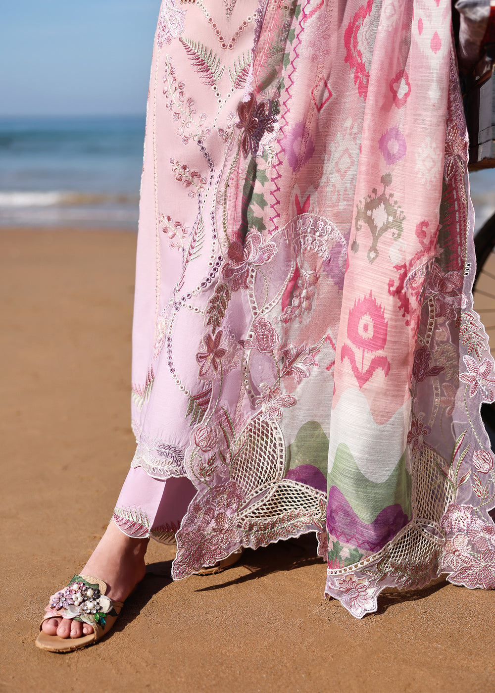 Breeze Luxury Lawn'26