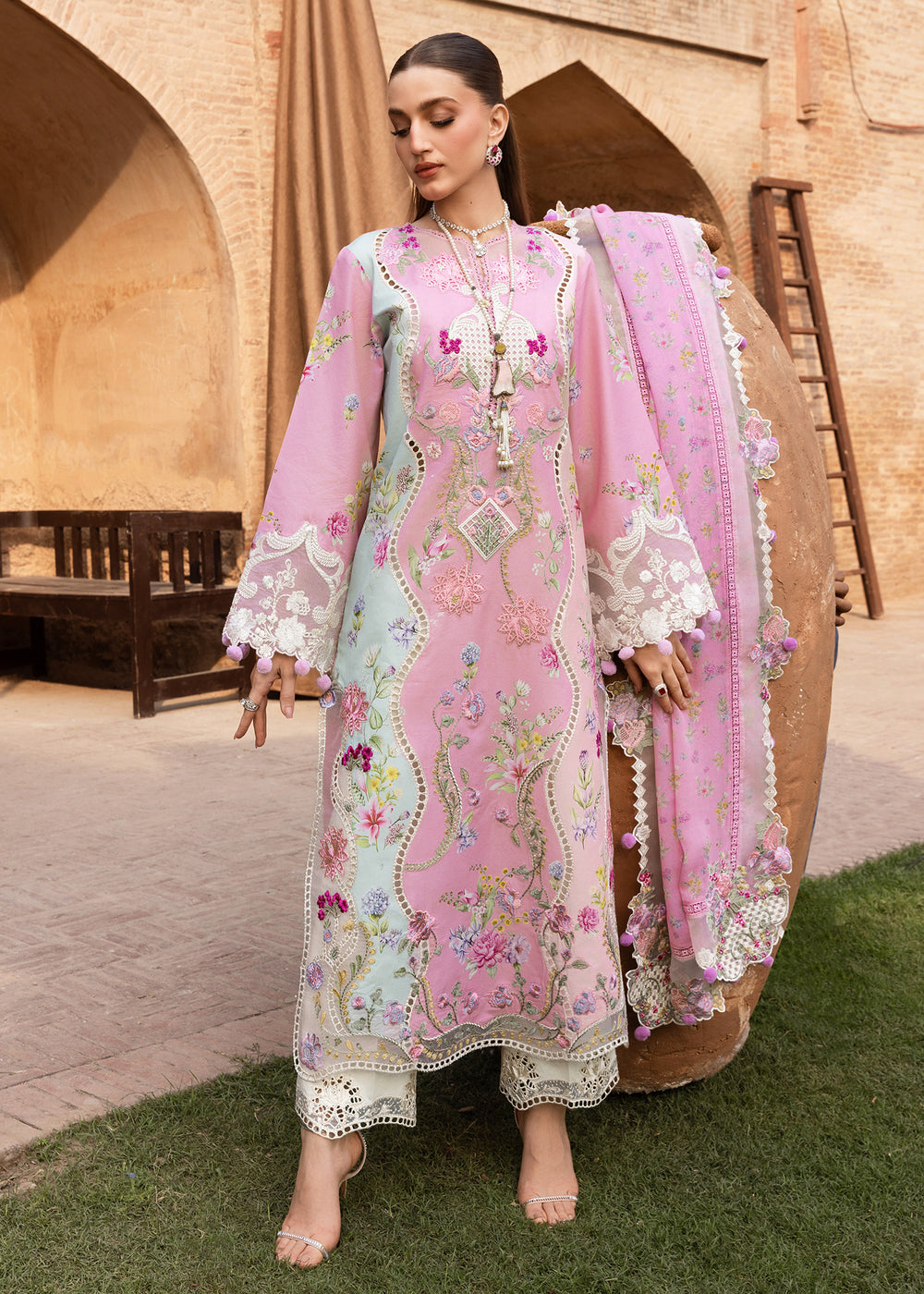 Breeze Luxury Lawn'26