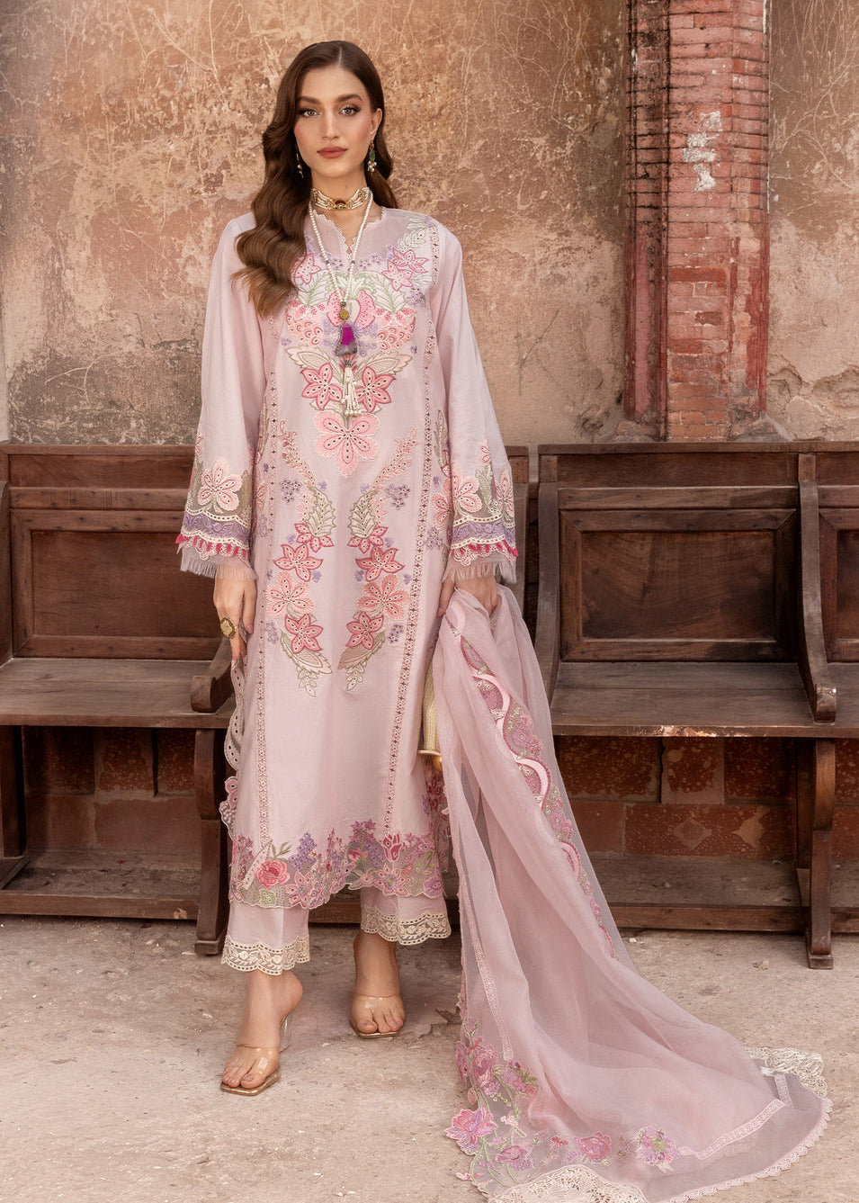 Breeze Luxury Lawn'26