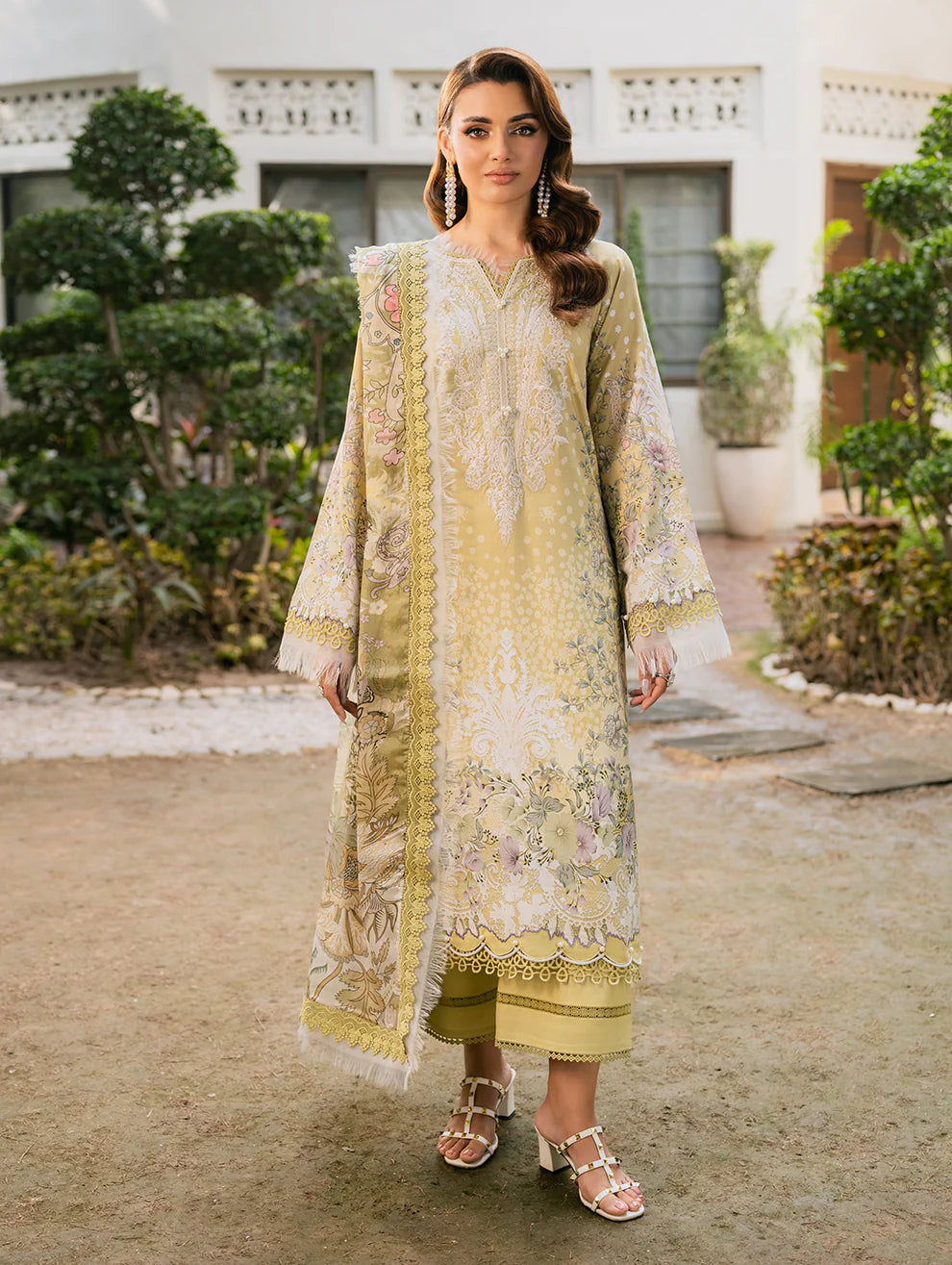 Jade Elara Lawn'26