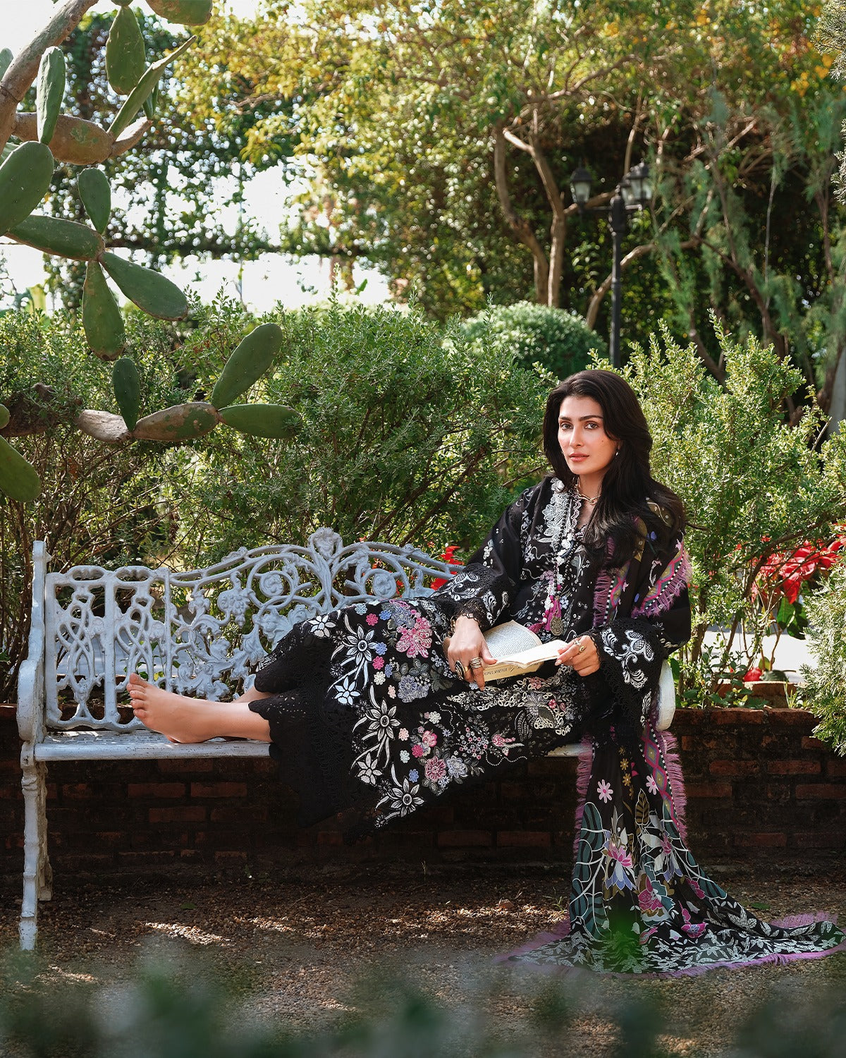 Mushq Amoi Luxury Lawn'26