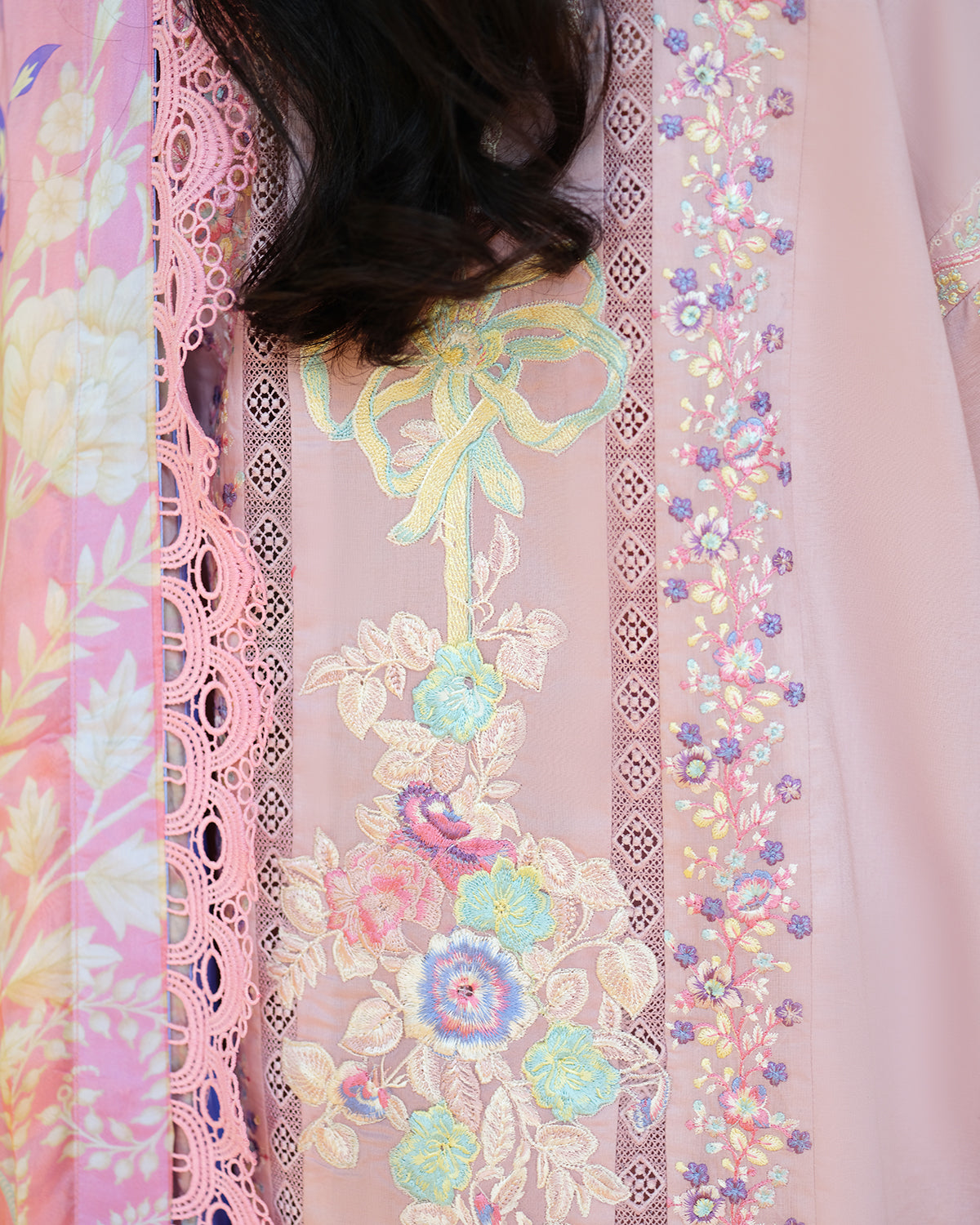 Mushq Amoi Luxury Lawn'26