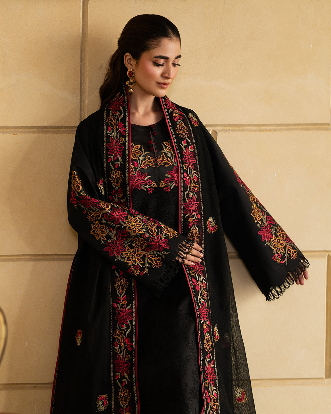 Rang Rasiya Carnation'26