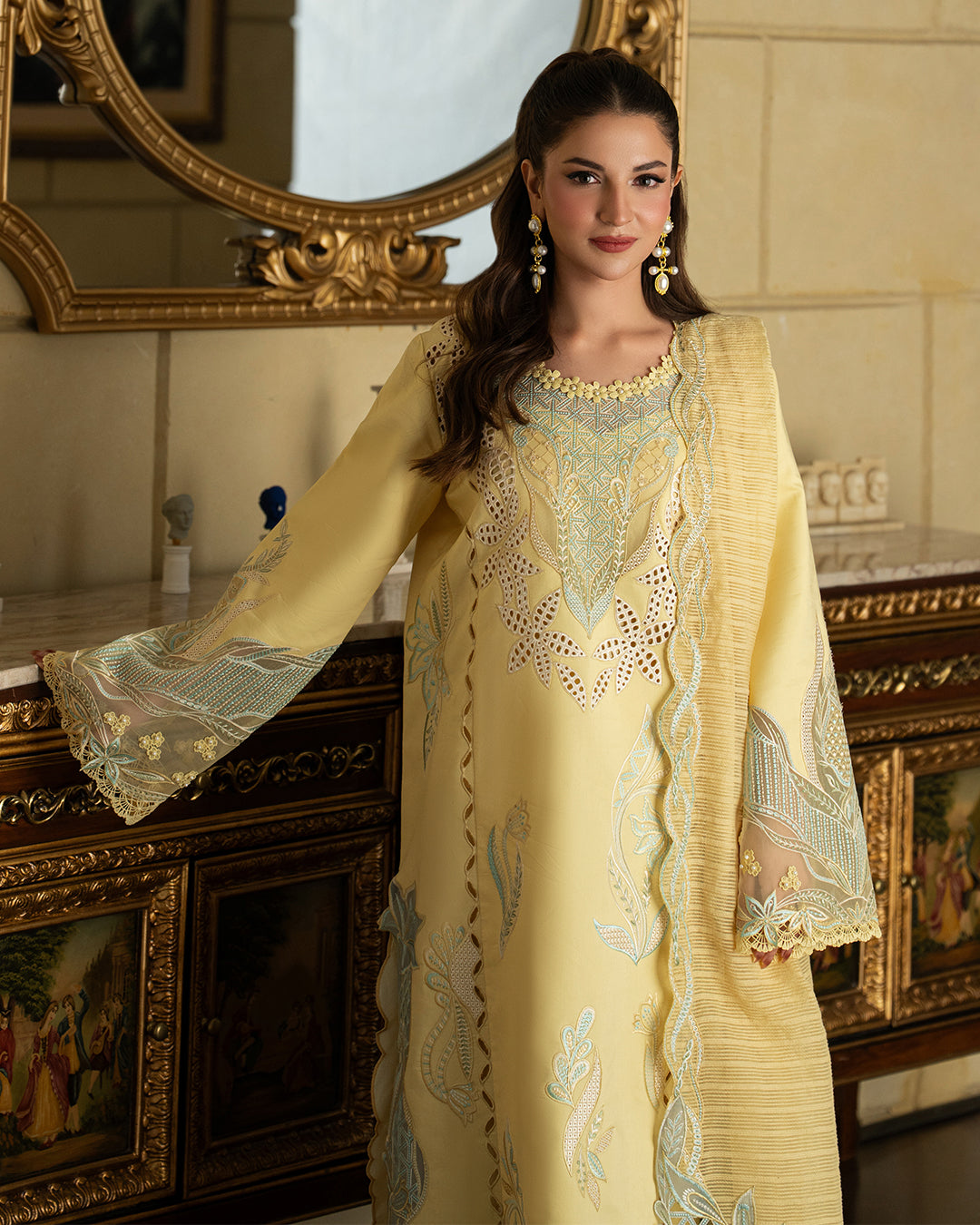 Rang Rasiya Carnation'26