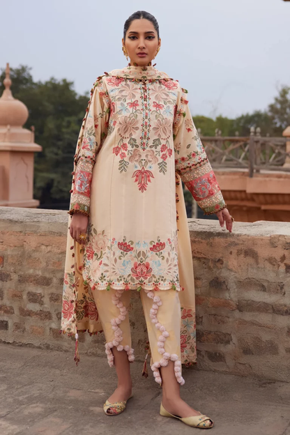 Elan Lawn'25