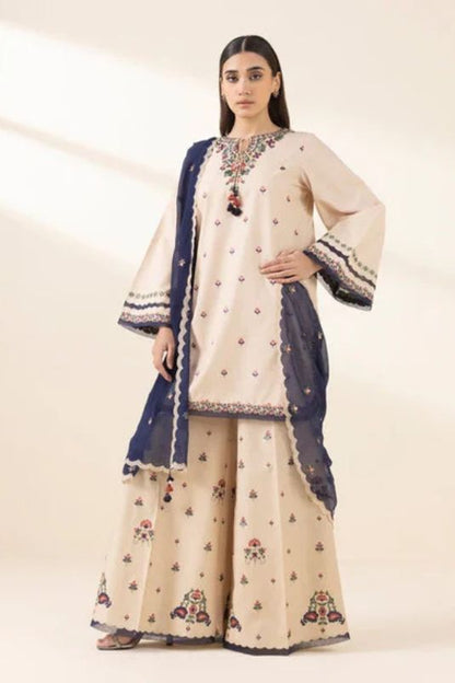 Sapphire Eid Statement Collection'25