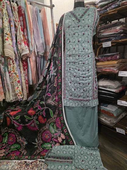 Sapphire Eid Jacquard Collection'25